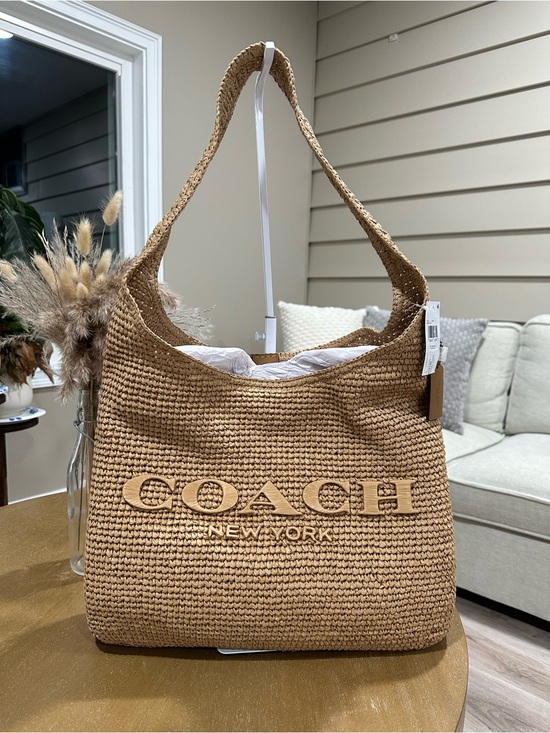 Coach Handbags - Coach Brooklyn Straw 39 Shoulder Bag
